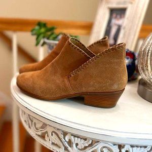 Jack Rogers Sadie Suede Leather Ankle Boots in Oak - Size 8M